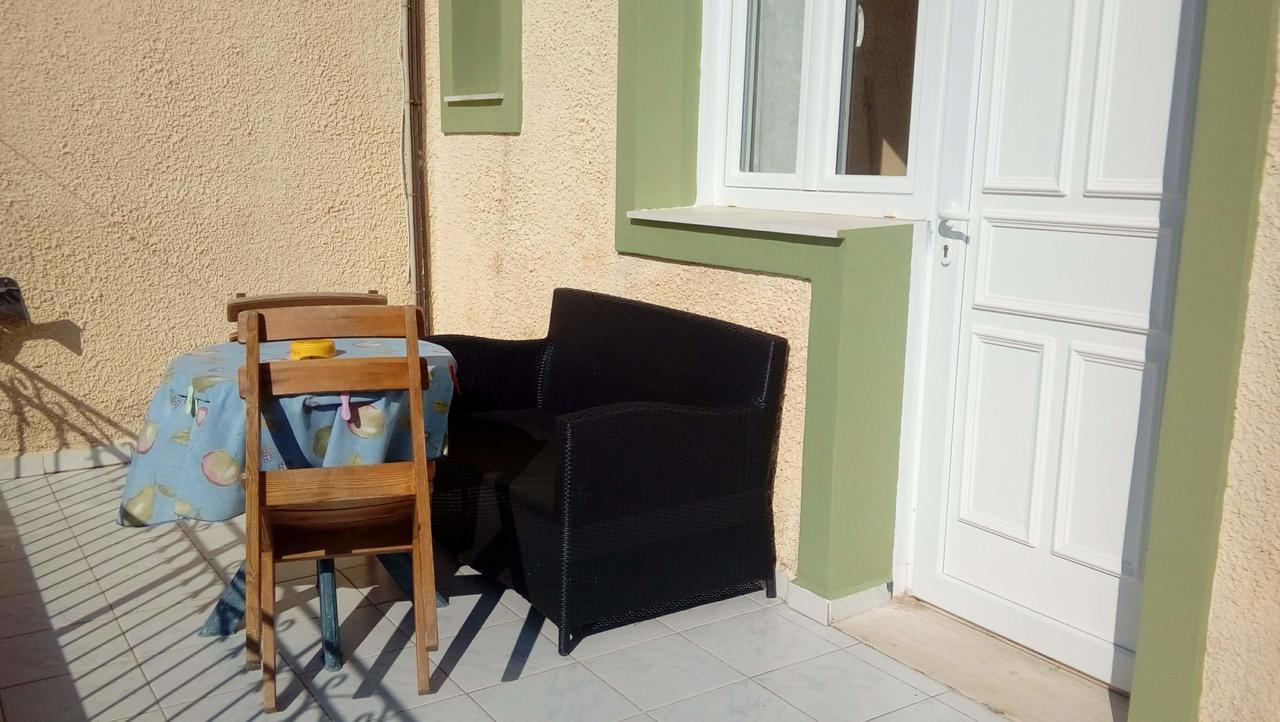 Yellow House Lassi  Zewnętrze zdjęcie